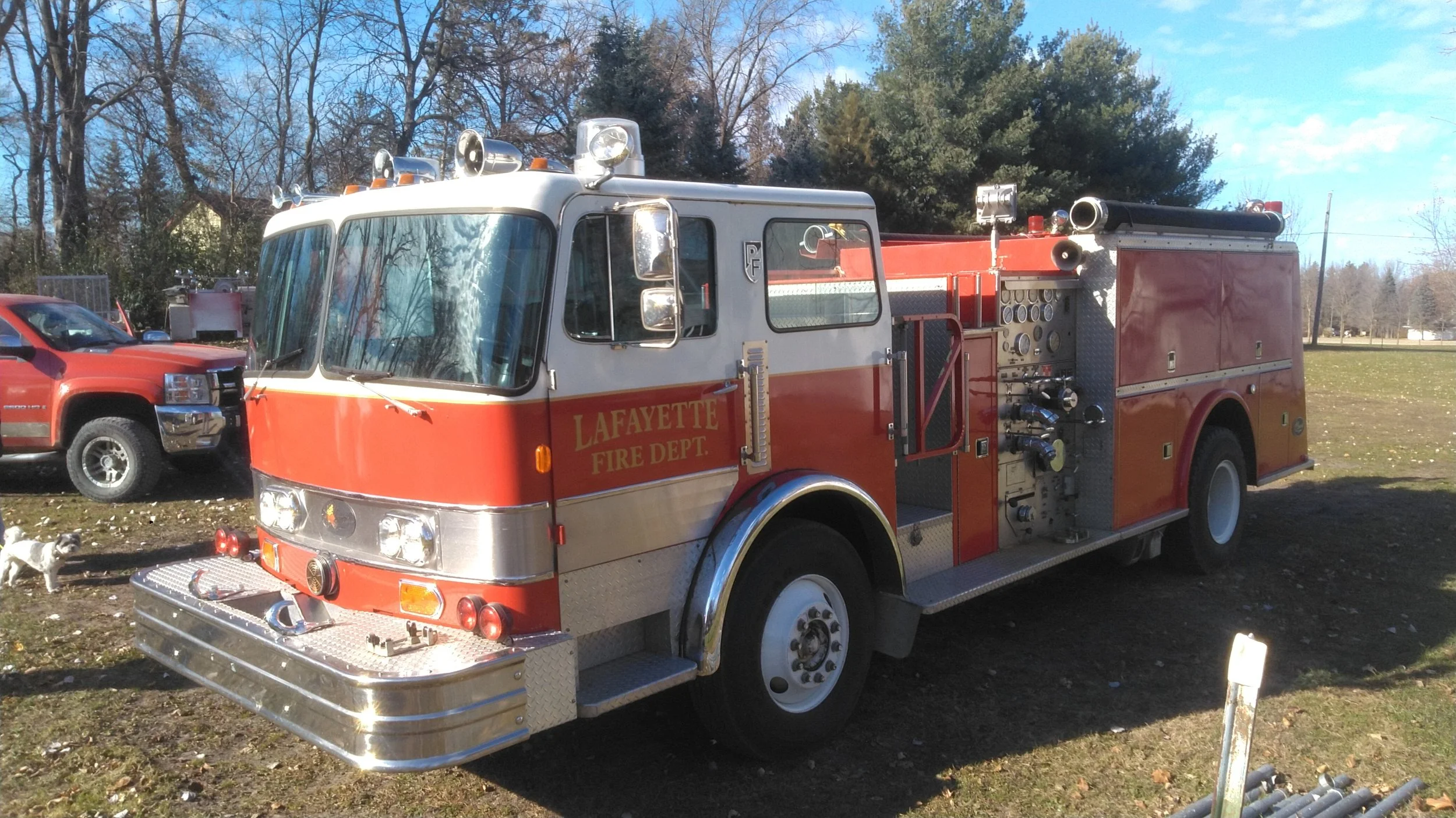 1979 Rosemount Fire Engine Returning Home After Minnesota Fire